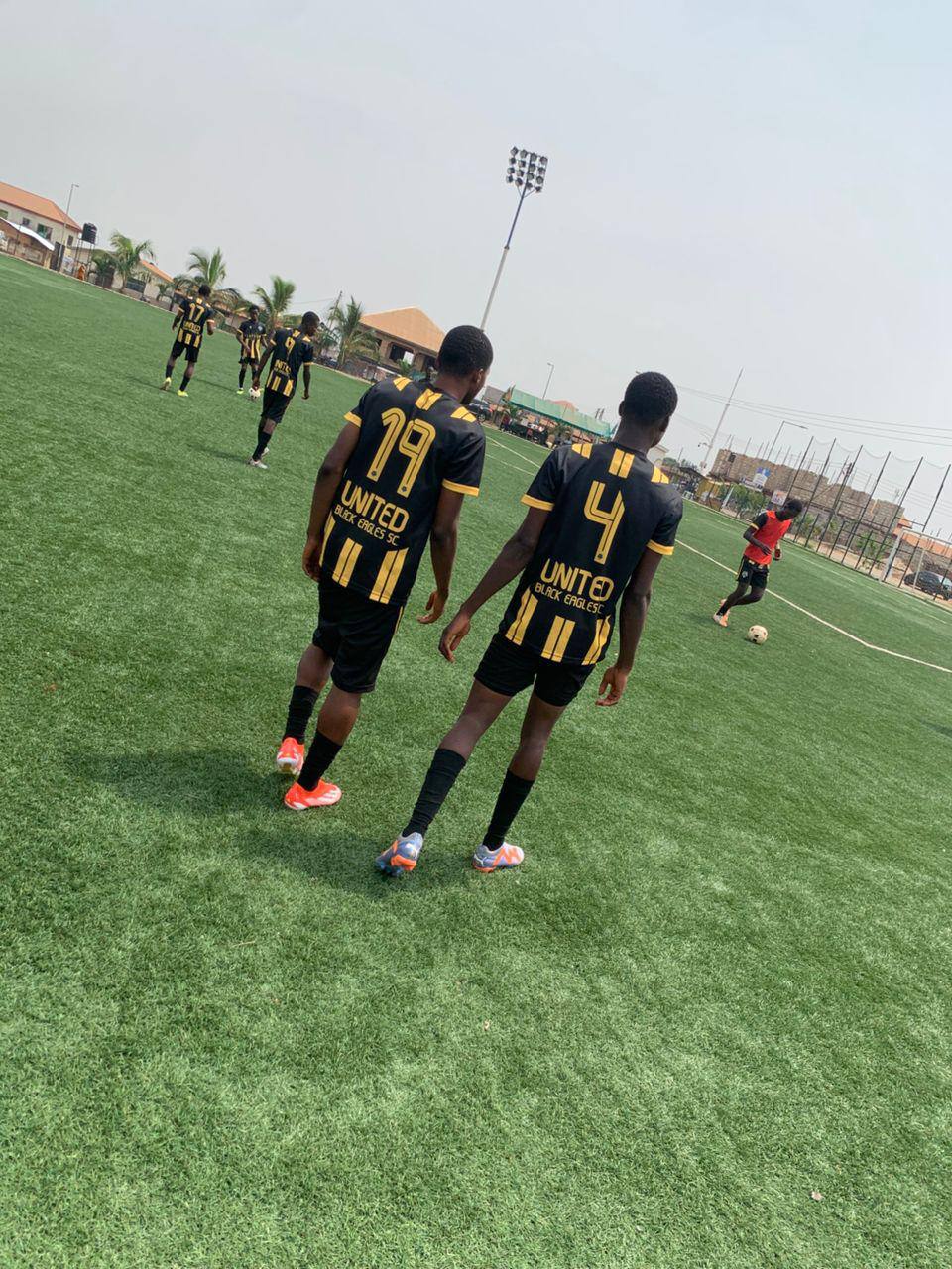 Another medium-sized photo.