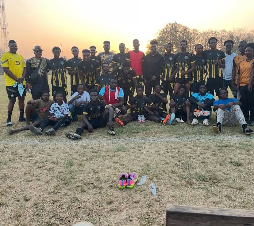 A medium-sized urban photo.